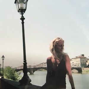 Meet your Posher, Hallie